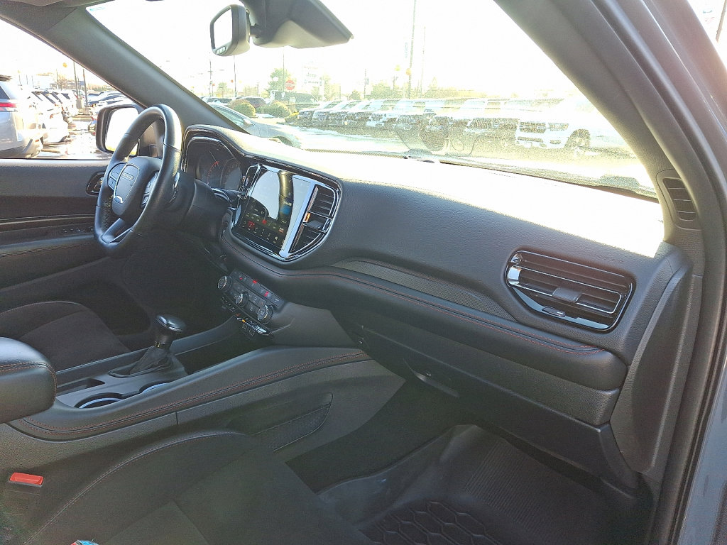 Certified 2023 Dodge Durango R/T w/ Tow 'N Go Package image 11