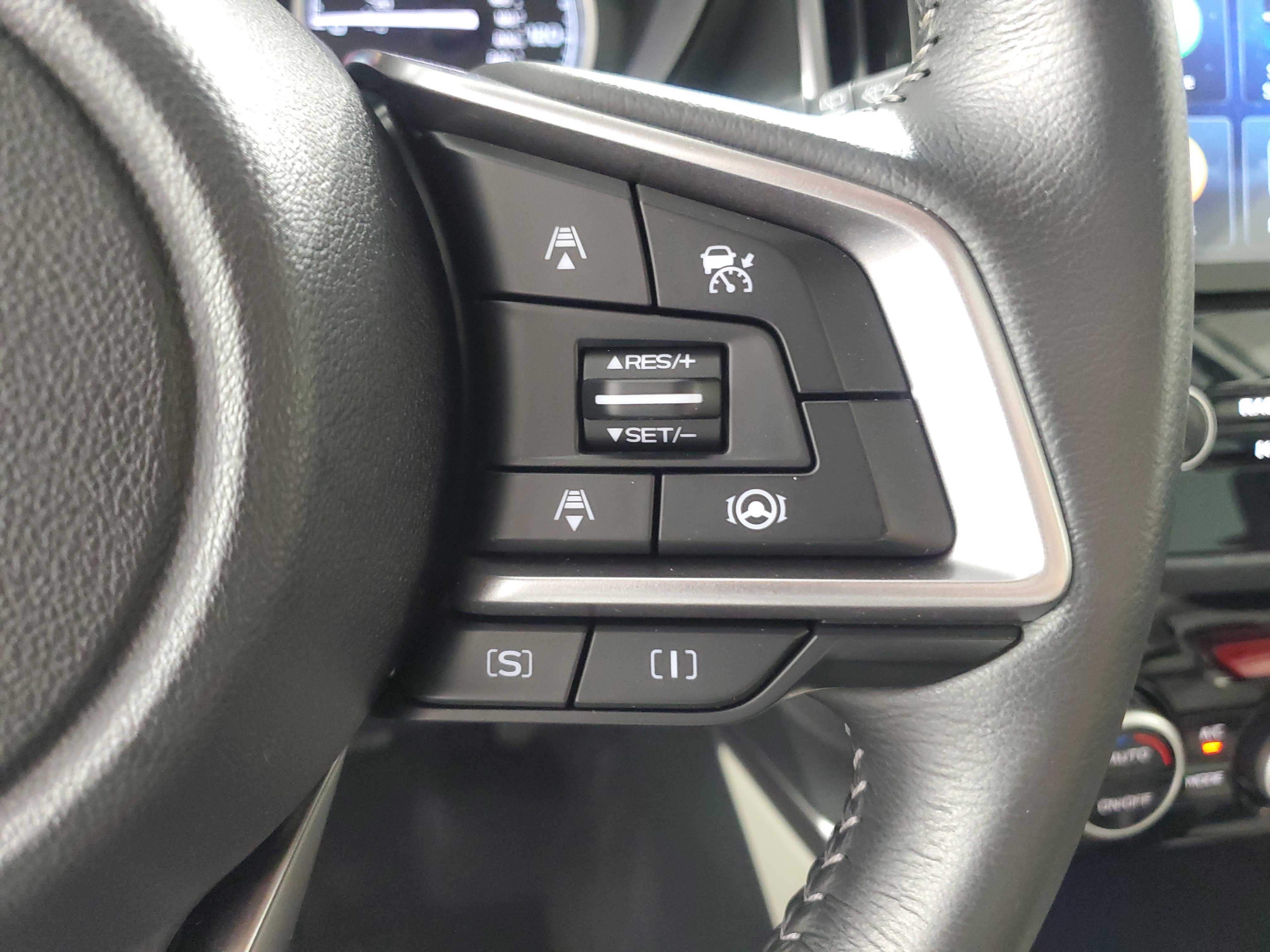 Used 2023 Subaru Forester Limited image 25