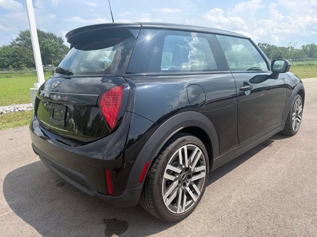 Used 2025 MINI Cooper S FWD image 7