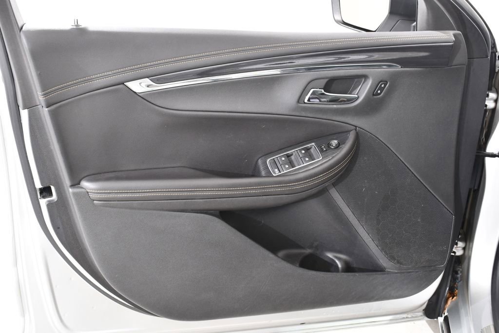 Used 2016 Chevrolet Impala LTZ FWD image 26