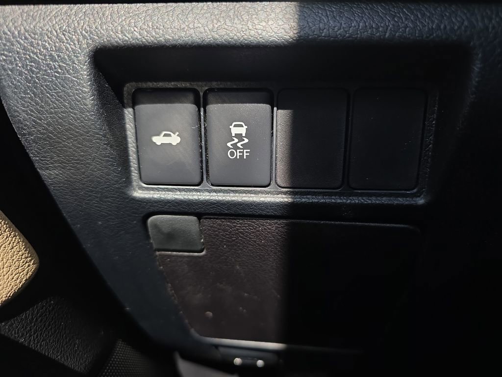 Used 2015 Toyota Avalon XLE Premium FWD image 42