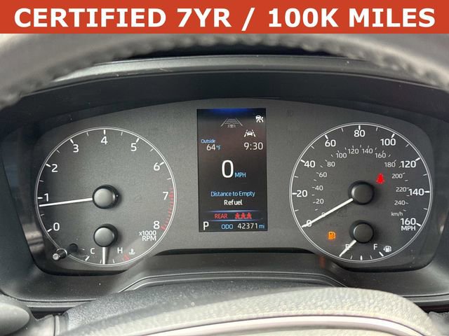 Used 2024 Toyota Corolla Cross LE FWD image 27