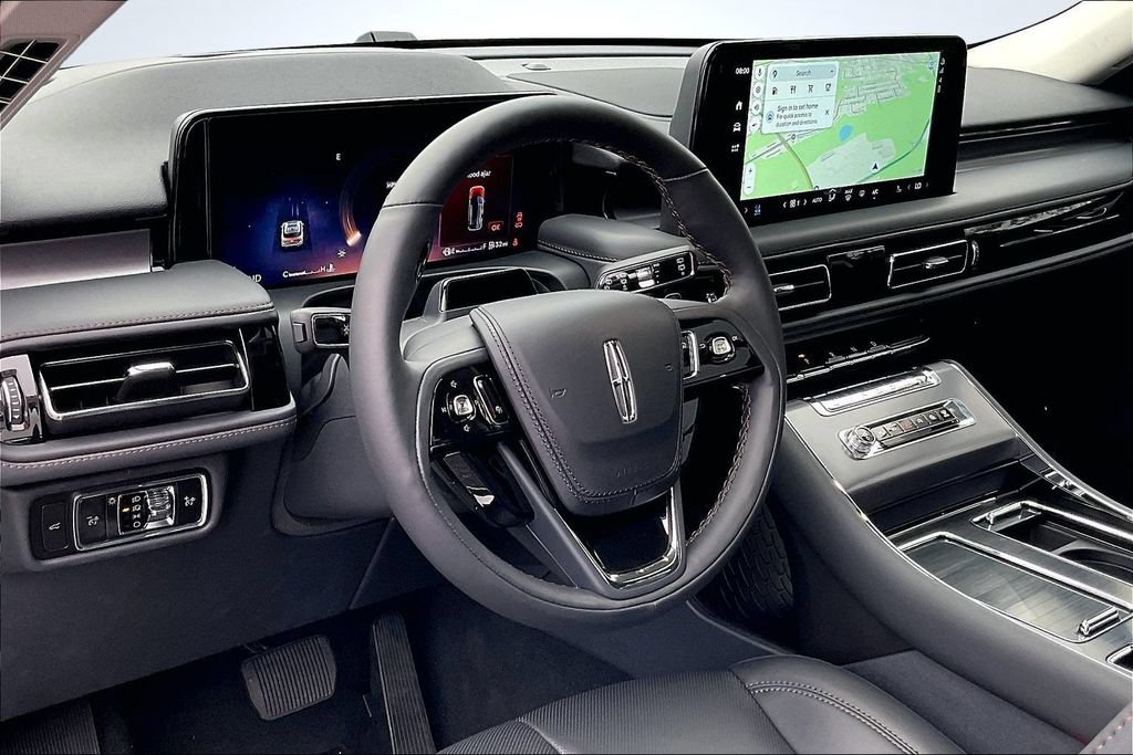 New 2026 Lincoln Aviator 2WD image 7
