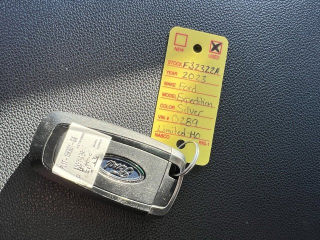 Used 2023 Ford Expedition Max Limited image 45