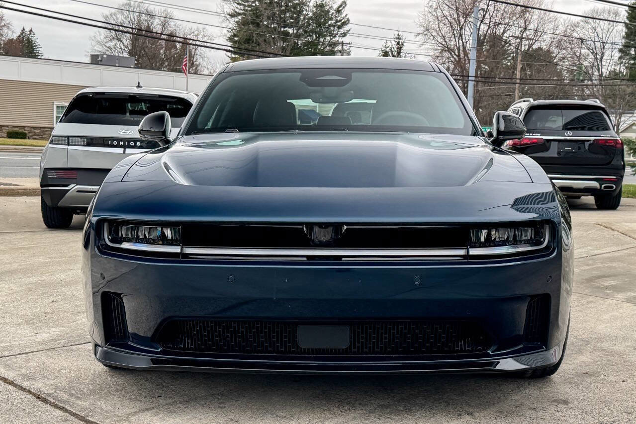 Used 2024 Dodge Charger R/T w/ Plus Group image 8