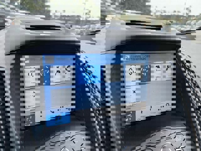 Used 2016 Ford Escape SE w/ Equipment Group 201A image 26