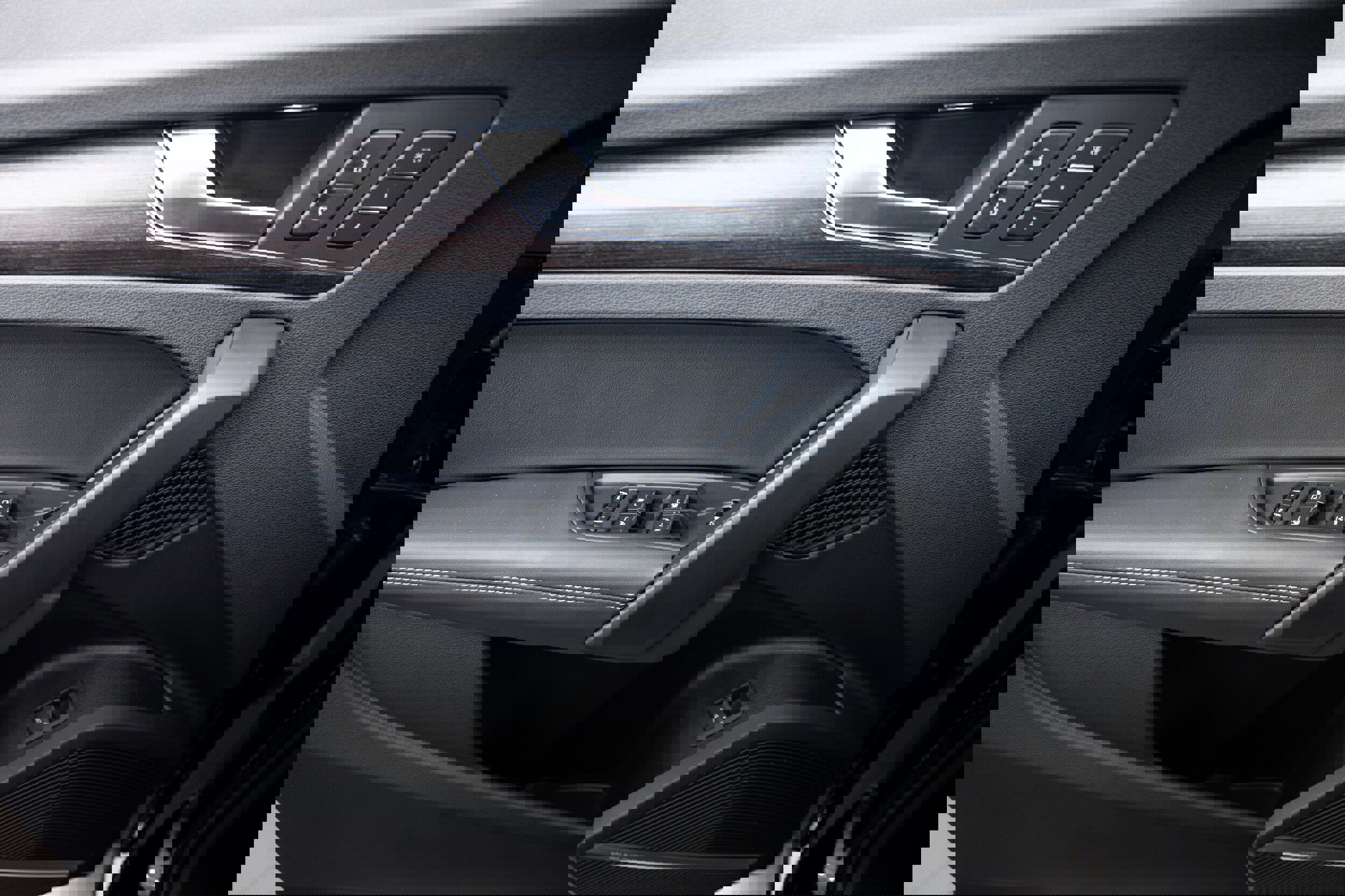 Certified 2025 Audi Q5 2.0T Premium Plus w/ Premium Plus Package image 14