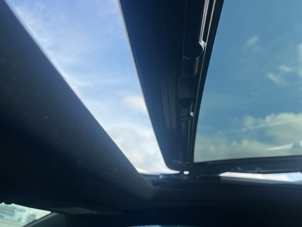 Certified 2023 Chevrolet Traverse High Country w/ LPO, Floor Liner Package image 12