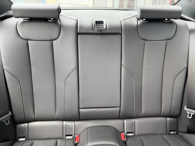 Used 2024 BMW M240i Coupe RWD image 23