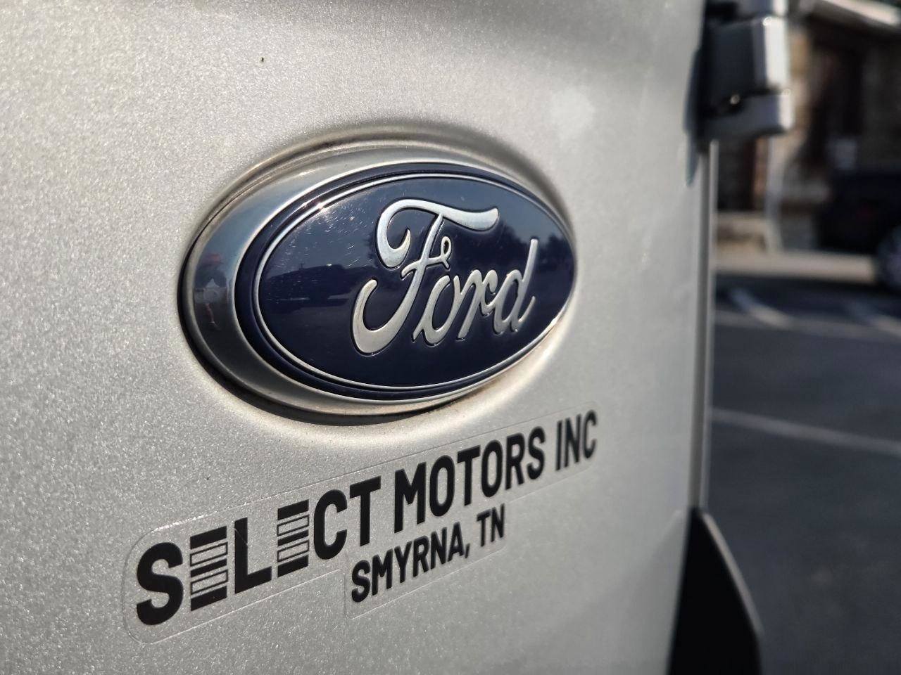 Used 2022 Ford Transit Connect XLT FWD image 8
