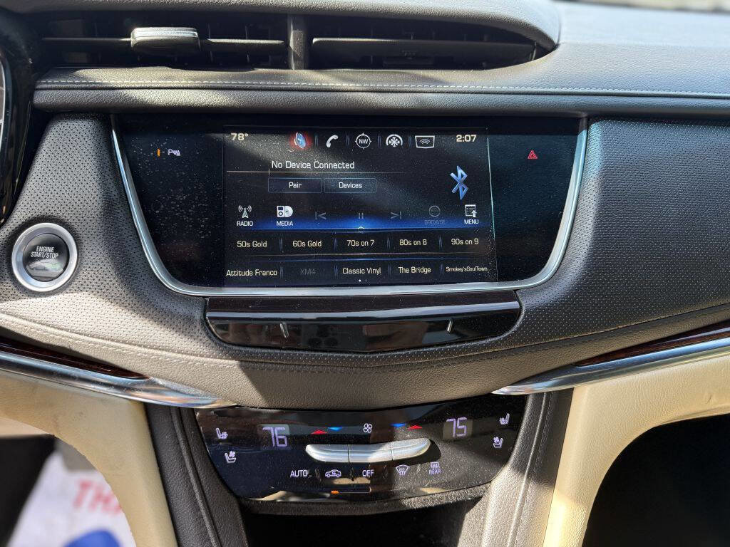 Used 2017 Cadillac XT5 Premium Luxury AWD/4WD image 21