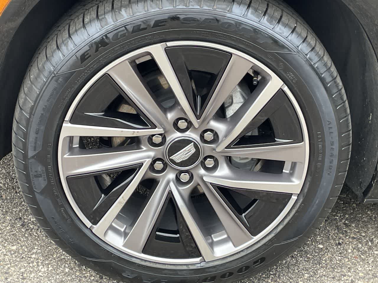 Certified 2026 Cadillac Vistiq Sport w/ LPO, Floor Liner Package AWD/4WD image 40