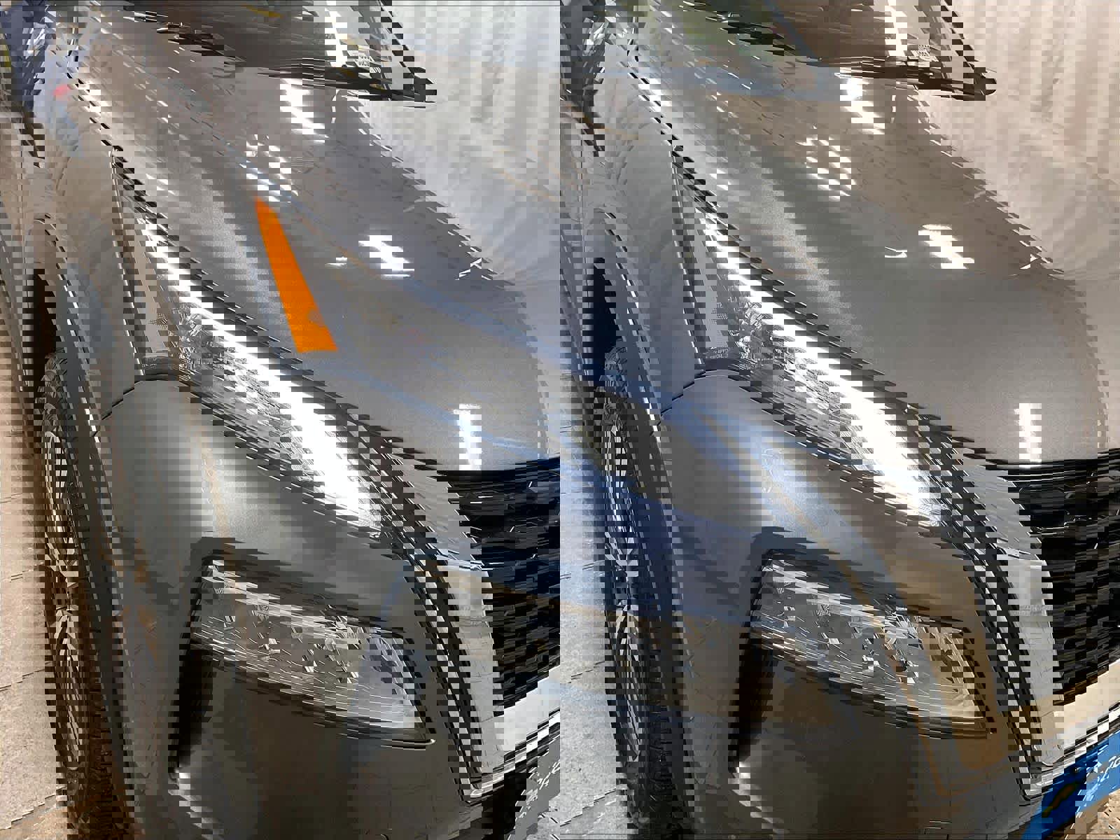 Used 2022 Nissan Rogue SV image 32