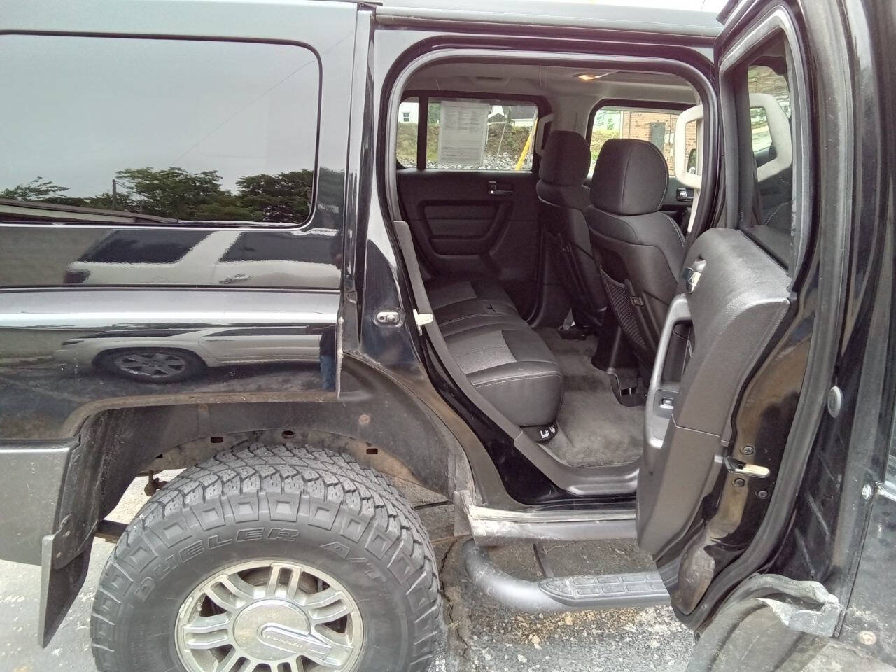 Used 2007 HUMMER H3 AWD/4WD image 5