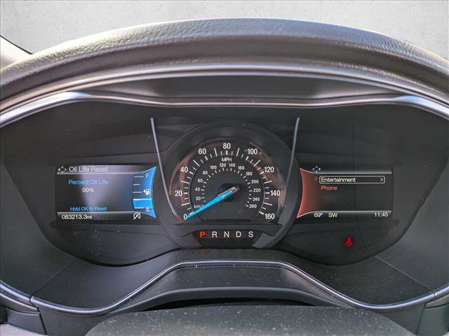 Used 2017 Ford Fusion SE w/ Fusion SE Technology Package image 10