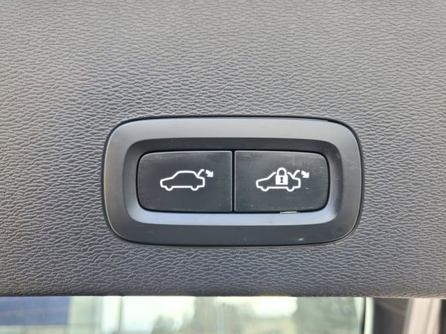 Used 2023 Volvo C40 P8 Recharge Ultimate w/ Protection Package Premier AWD/4WD image 36
