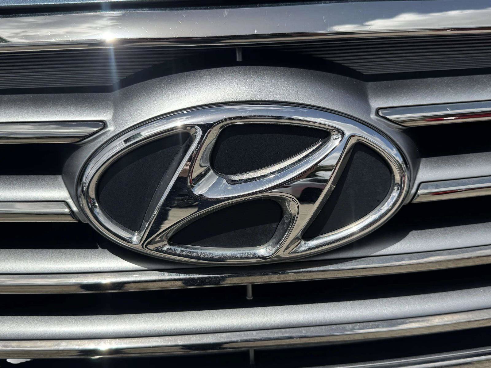 Used 2015 Hyundai Sonata SE FWD image 12