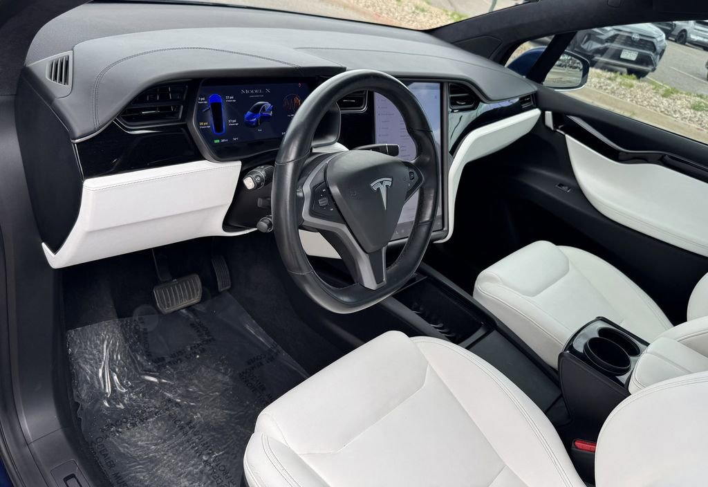 Used 2020 Tesla Model X Long Range AWD/4WD image 17