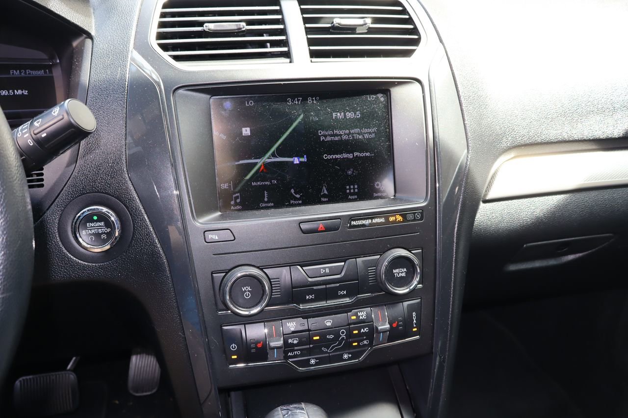 Used 2019 Ford Explorer XLT w/ Equipment Group 202A FWD image 7