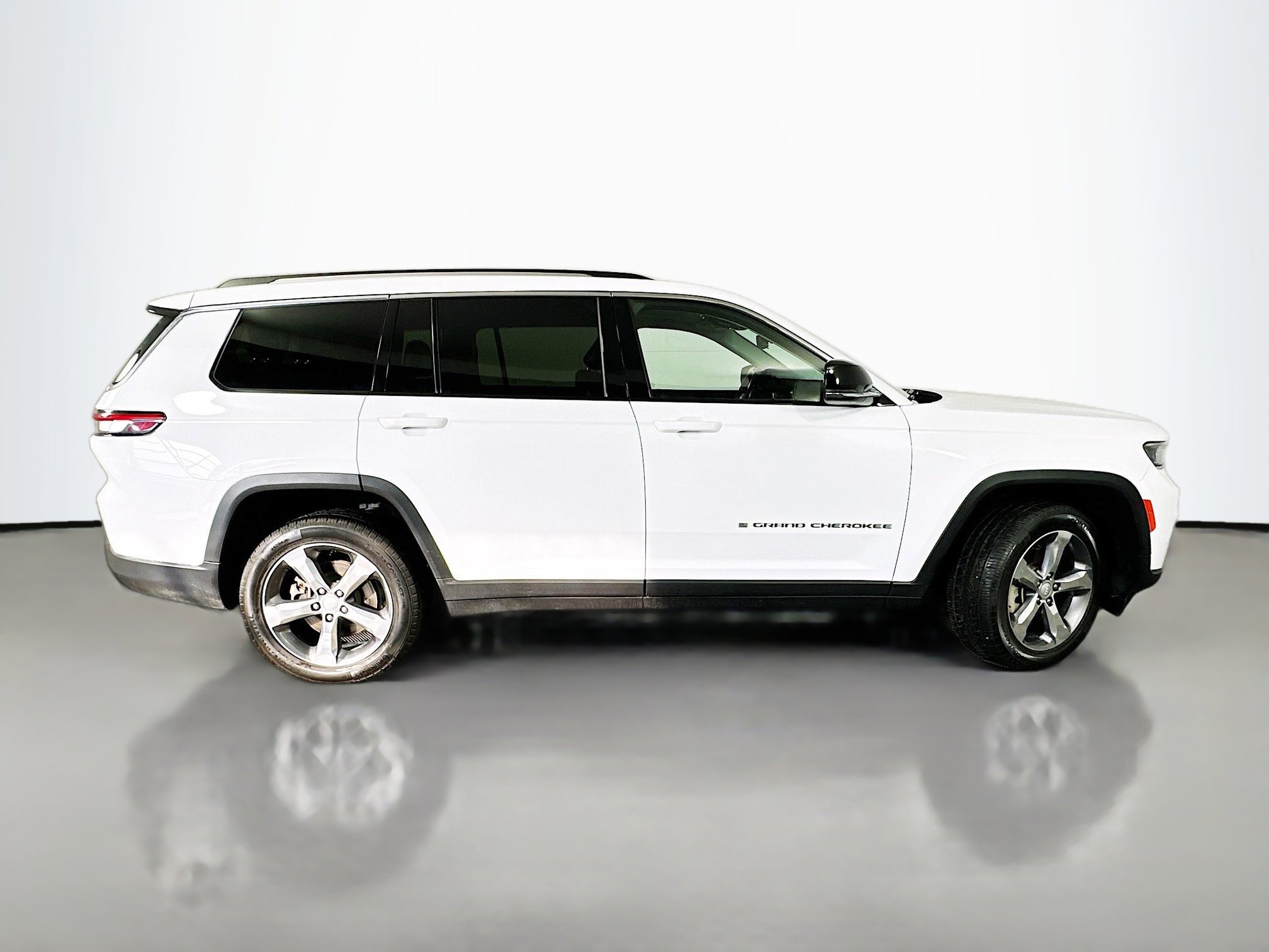 Used 2021 Jeep Grand Cherokee L Limited image 8