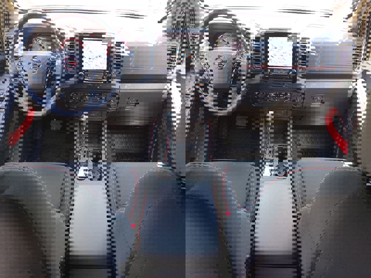 Used 2024 Nissan Frontier PRO-4X w/ Off-Road Protection Package image 14