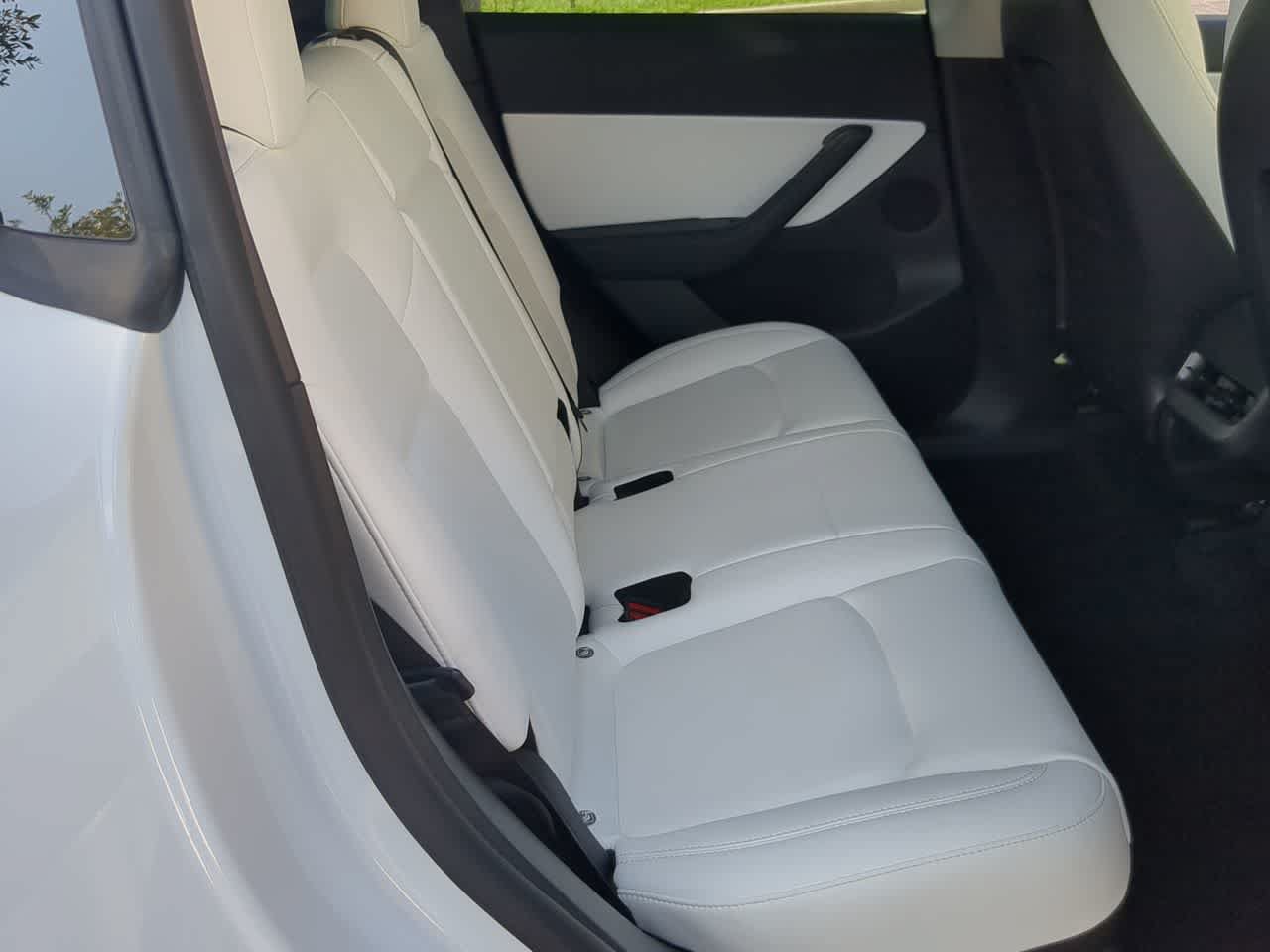 Used 2022 Tesla Model Y Performance AWD/4WD image 21