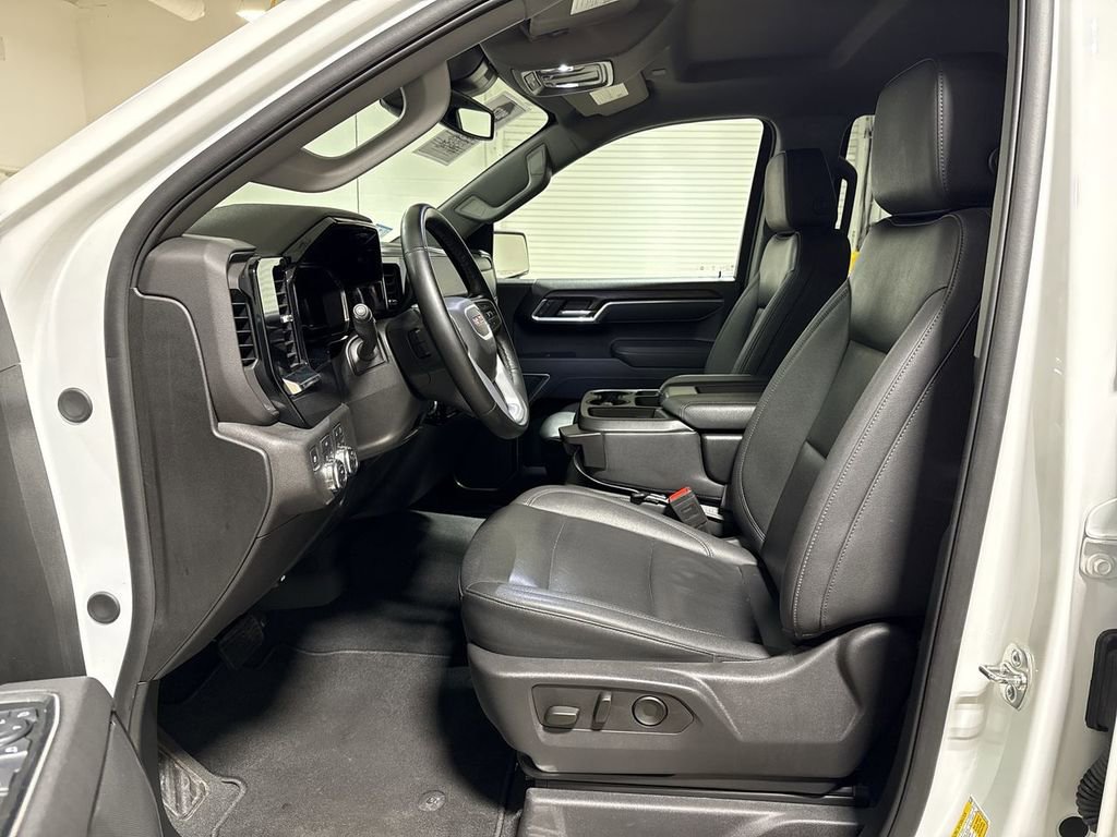 Used 2025 GMC Sierra 1500 SLT image 20