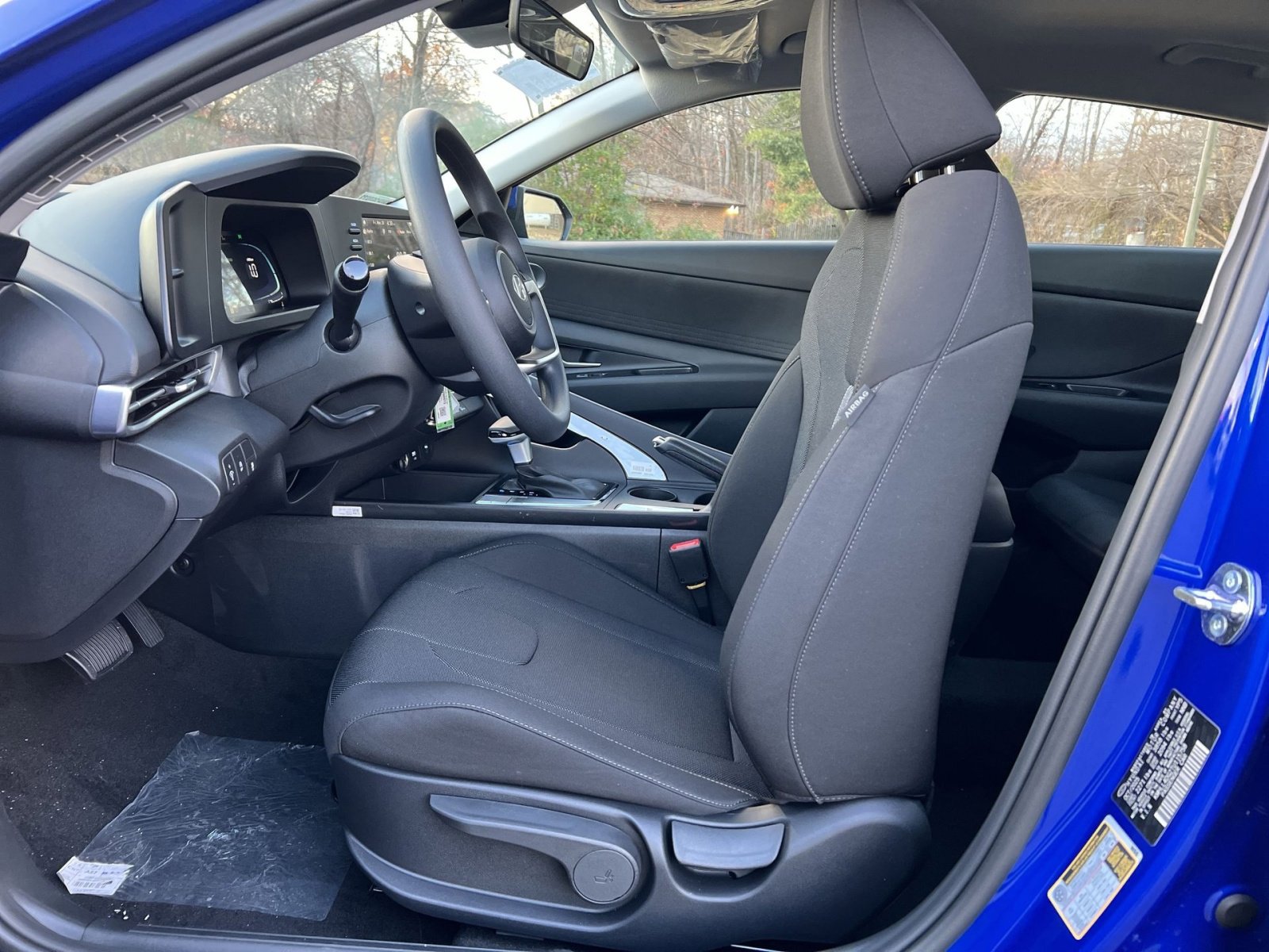 New 2026 Hyundai Elantra SE image 13