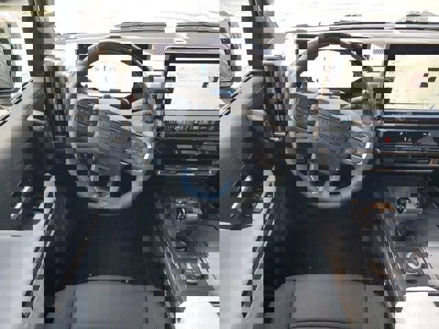 New 2025 GMC Hummer EV 2X image 15