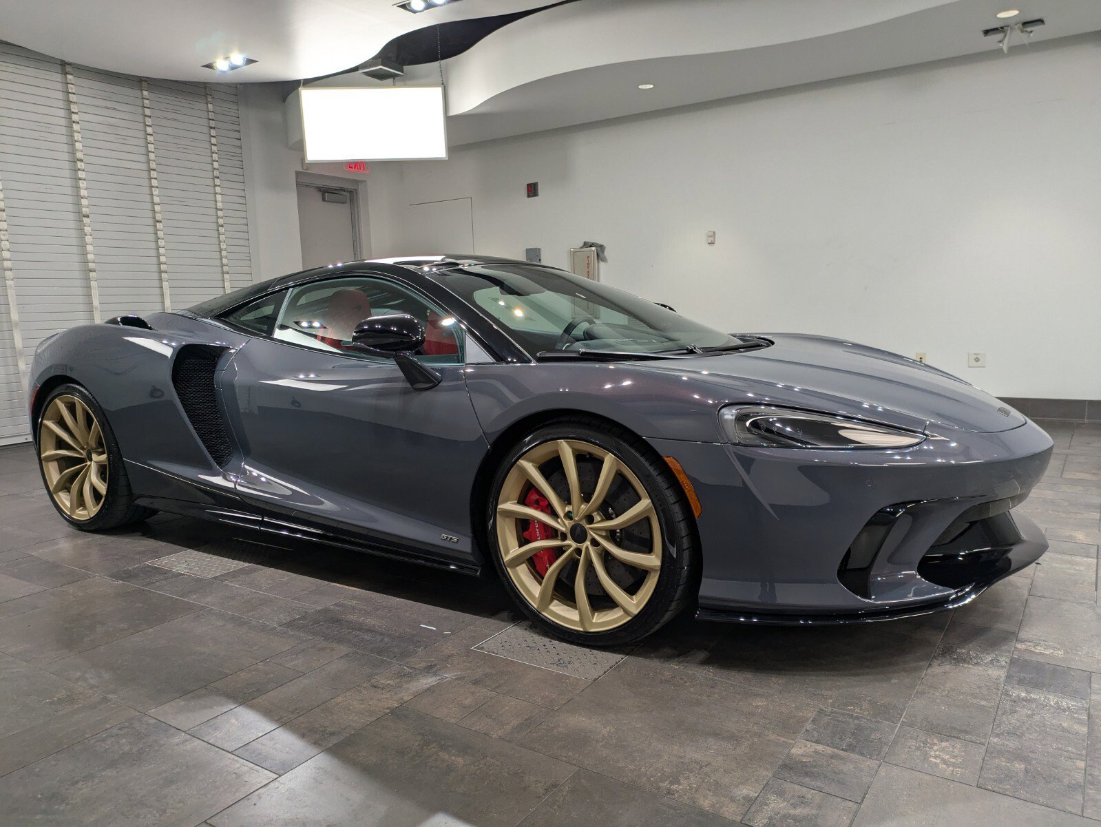 New 2025 McLaren GTS image 23