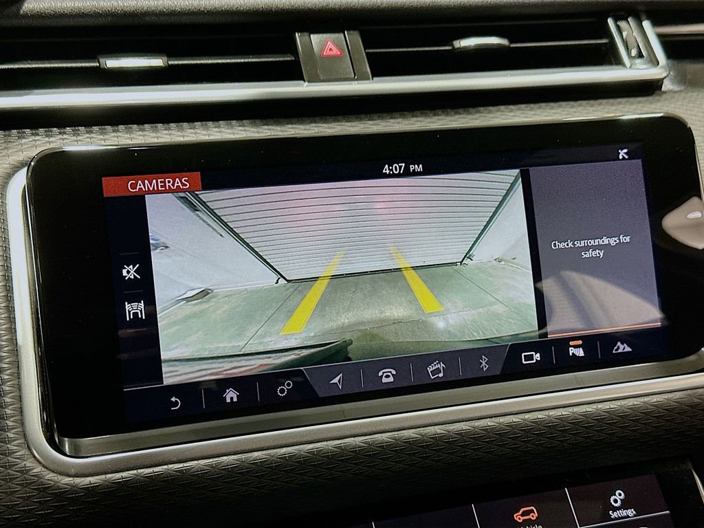 Used 2020 Land Rover Range Rover Velar R-Dynamic S image 14