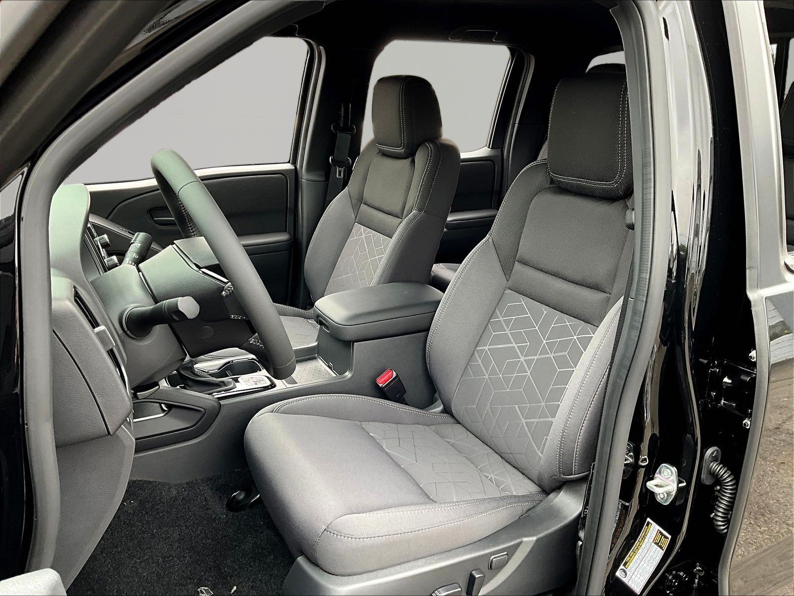New 2027 Nissan Frontier SV w/ SV Convenience Package AWD/4WD image 17