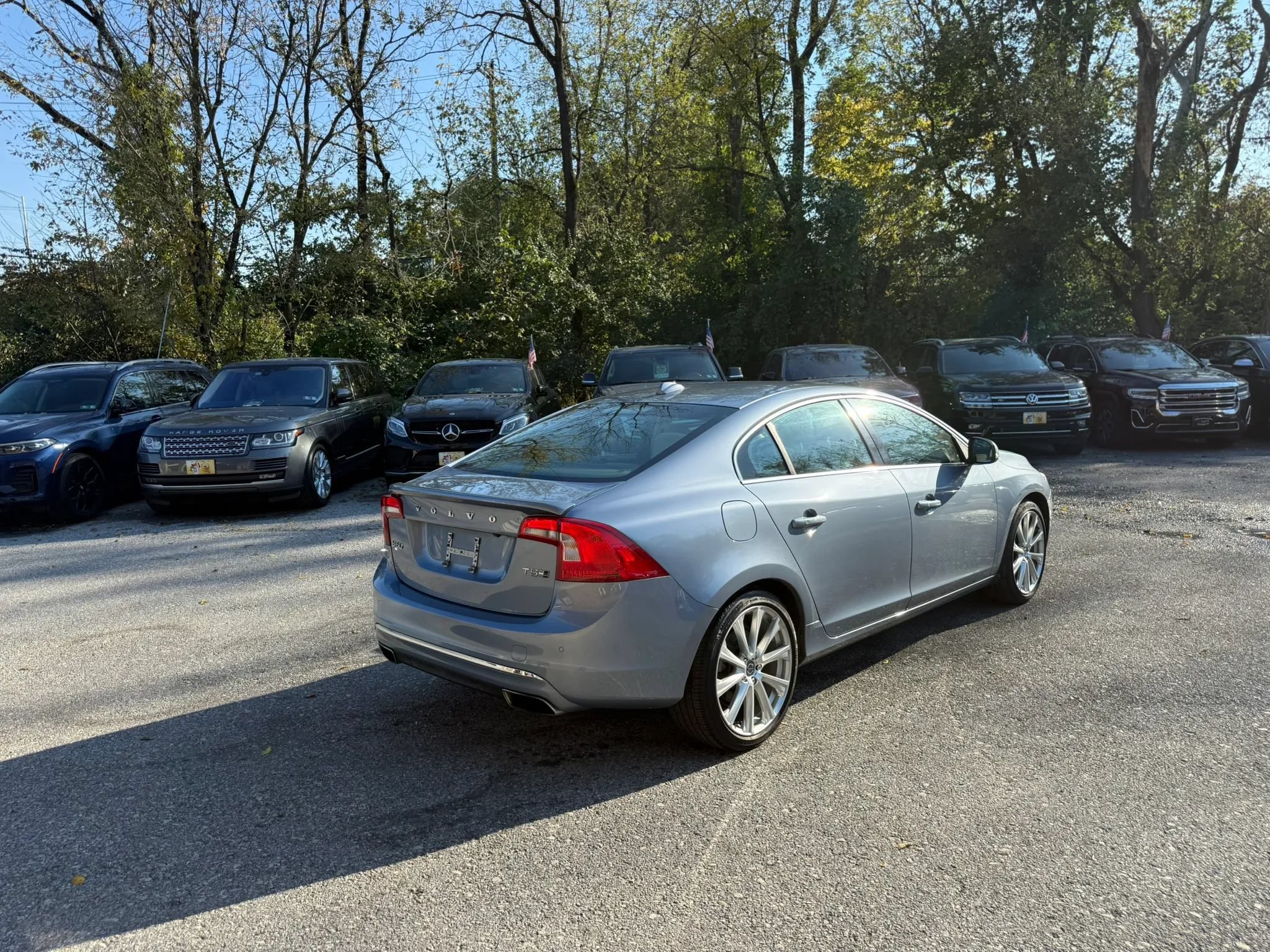 Used 2018 Volvo S60 T5 Inscription Platinum AWD/4WD image 4