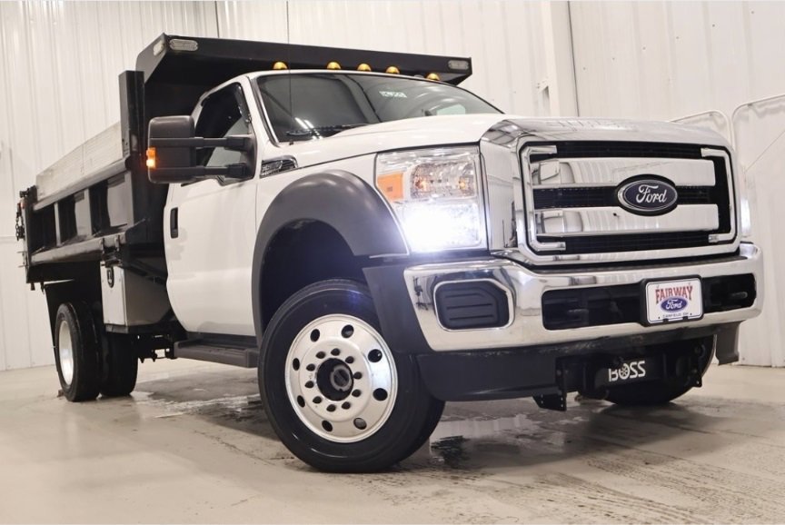 Used 2016 Ford F550 4x4 Regular Cab Super Duty image 33