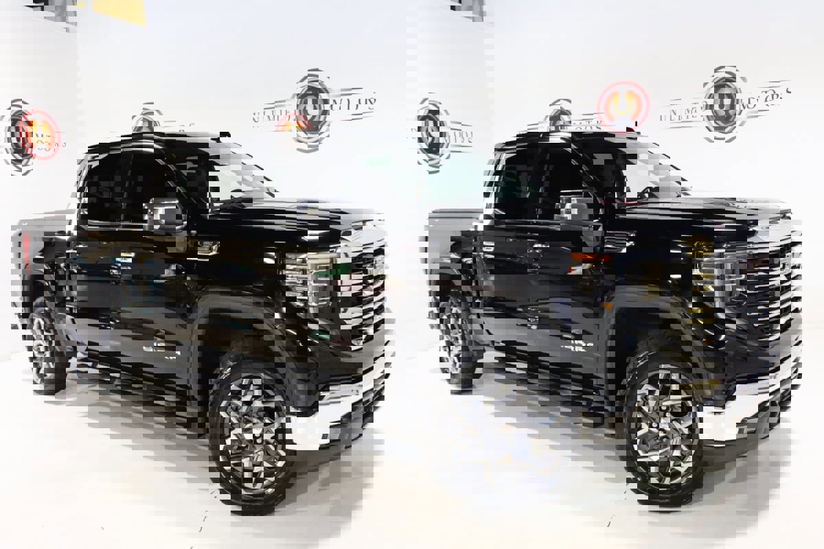 Used 2023 GMC Sierra 1500 SLT w/ SLT Convenience Package image 8