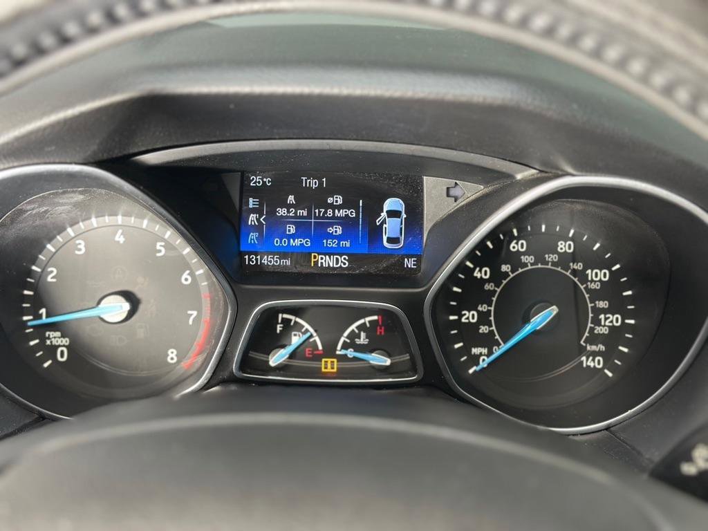 Used 2015 Ford Focus SE w/ SE Sport Package FWD image 14