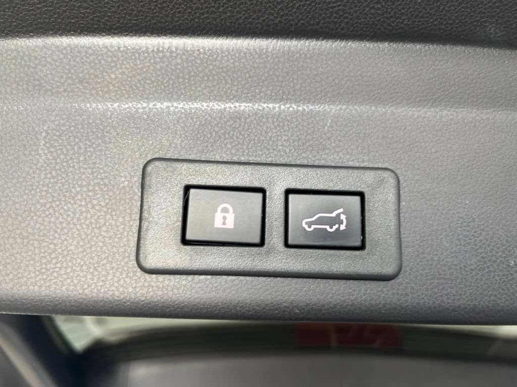 Used 2022 Subaru Ascent Limited w/ Popular Package #2A AWD/4WD image 13