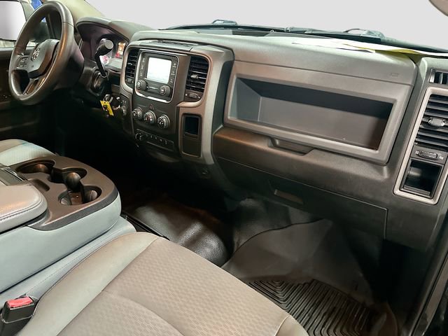 Used 2018 RAM 3500 Tradesman w/ Popular Equipment Group image 27