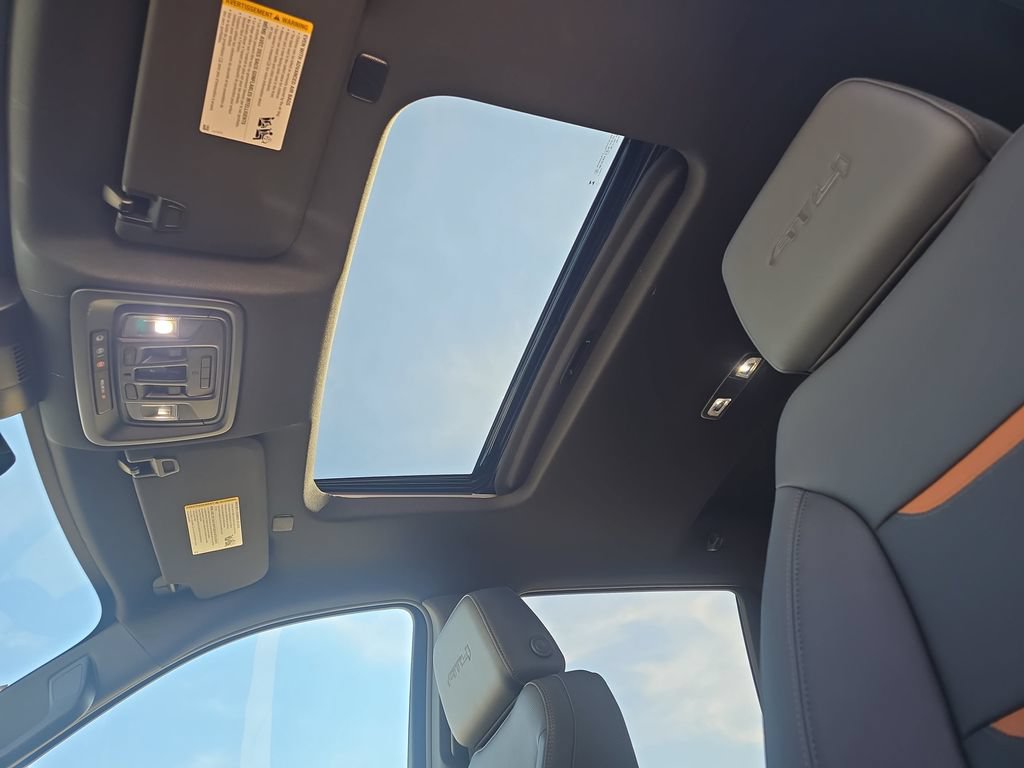 New 2026 GMC Sierra 2500 AT4 w/ AT4 Premium Plus Package AWD/4WD image 30