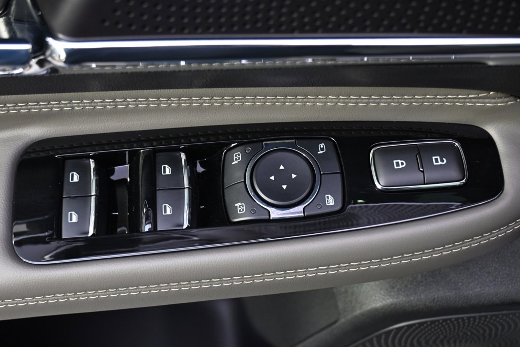 New 2026 Lincoln Corsair Premiere image 23