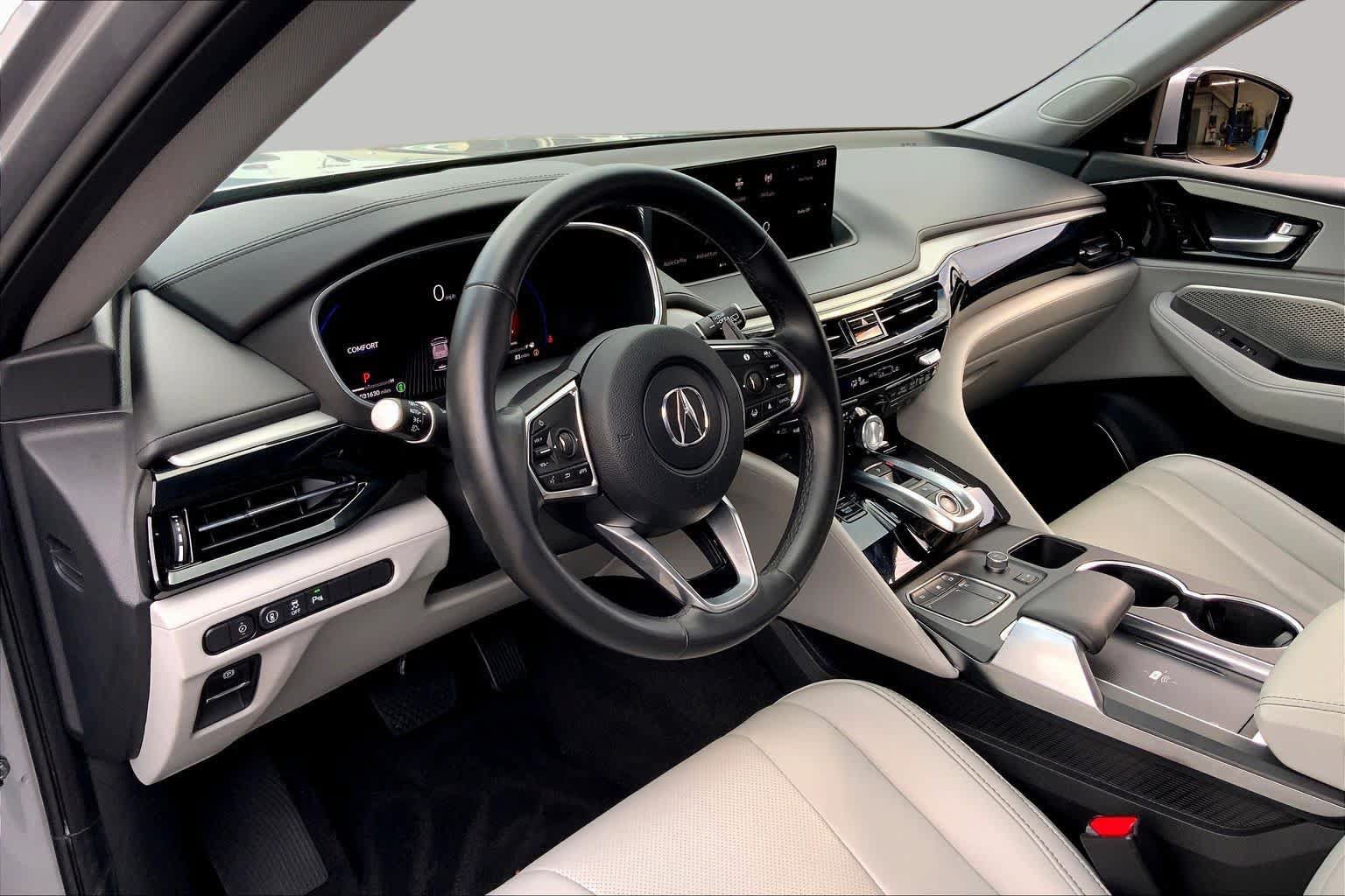 Used 2024 Acura MDX w/ Technology Package AWD/4WD image 18