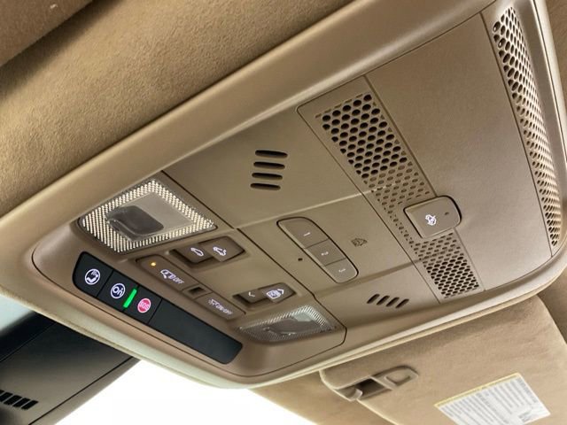 Used 2024 Cadillac XT6 Sport w/ Platinum Package image 21