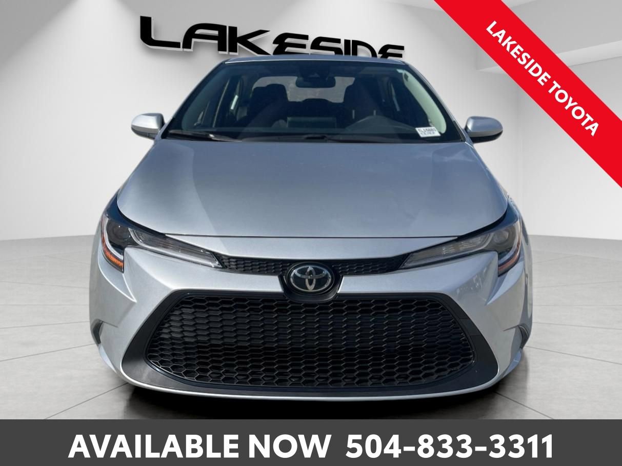 Used 2021 Toyota Corolla LE image 9