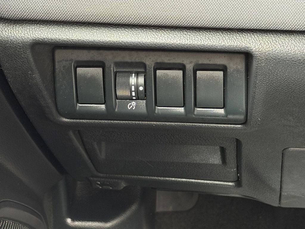 Used 2022 Subaru Outback Premium image 19