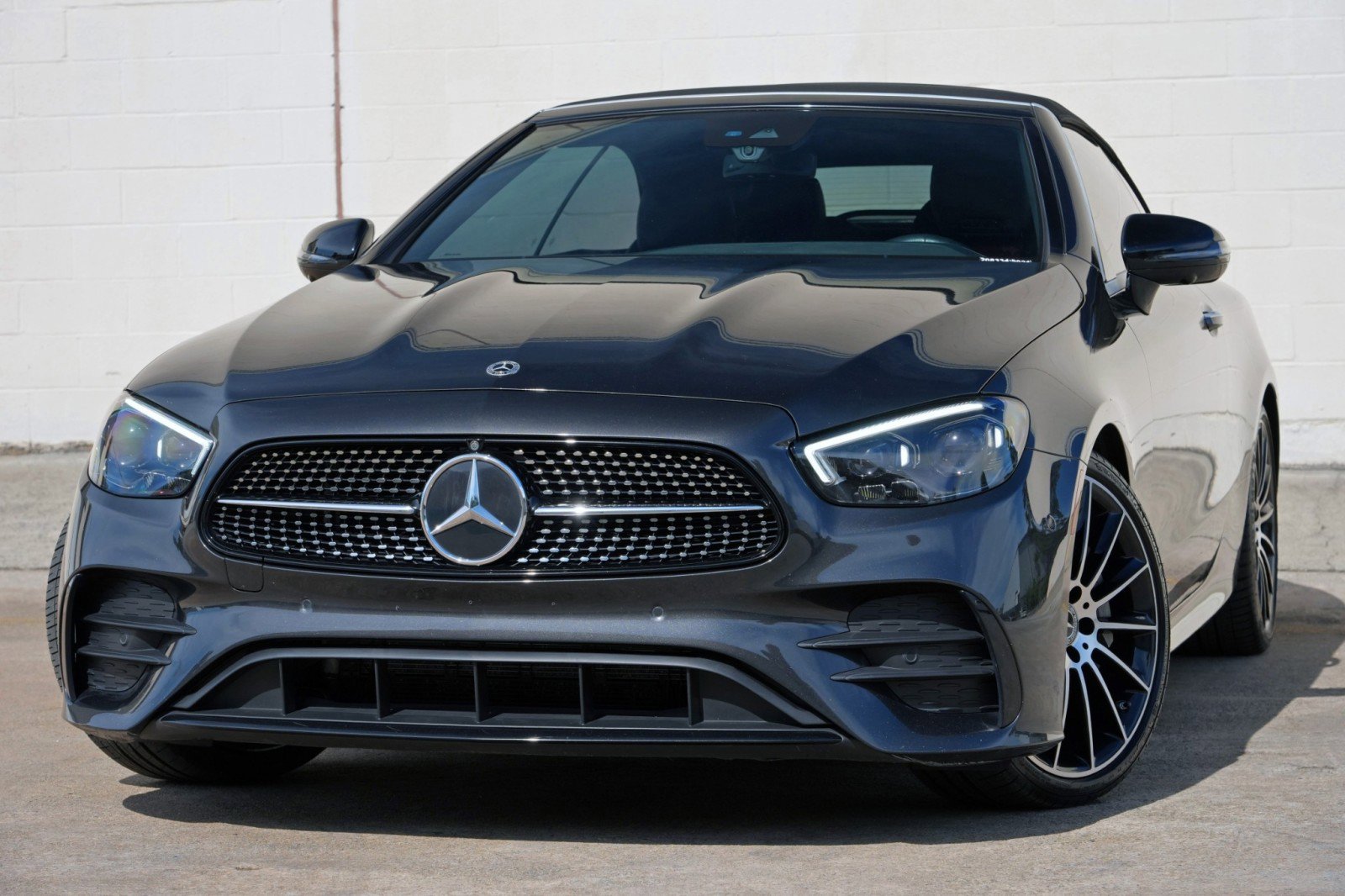 Used 2023 Mercedes-Benz E 450 Cabriolet w/ AMG Line image 3