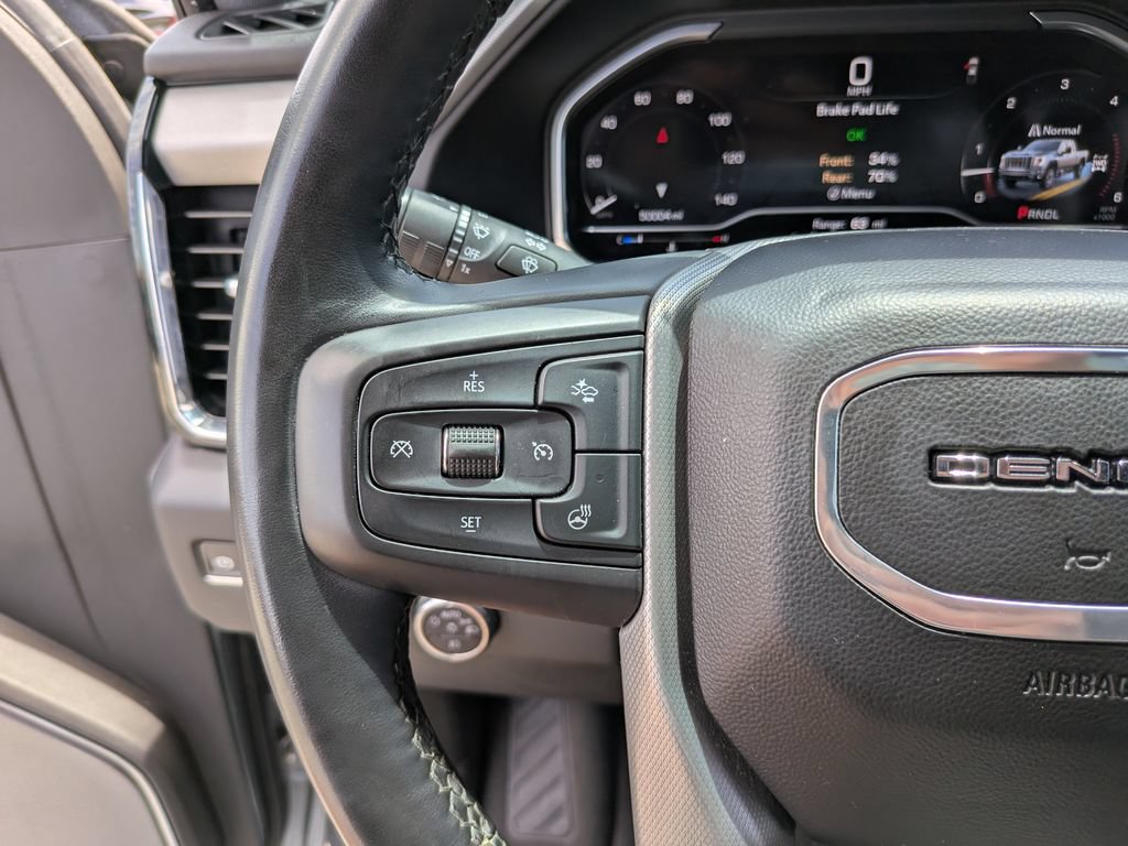 Used 2024 GMC Sierra 2500 Denali w/ Denali Reserve Package AWD/4WD image 32