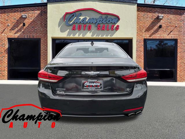 Used 2015 Hyundai Genesis 5.0 RWD image 8