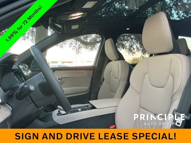 New 2026 Volvo XC90 B6 Plus w/ Protection Package Premier image 26