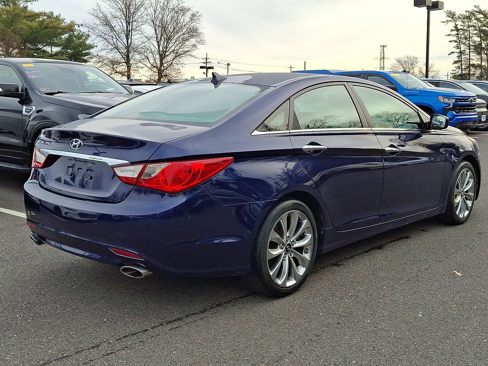 Used 2011 Hyundai Sonata SE w/ Navigation & Sunroof Pkg 4 image 11