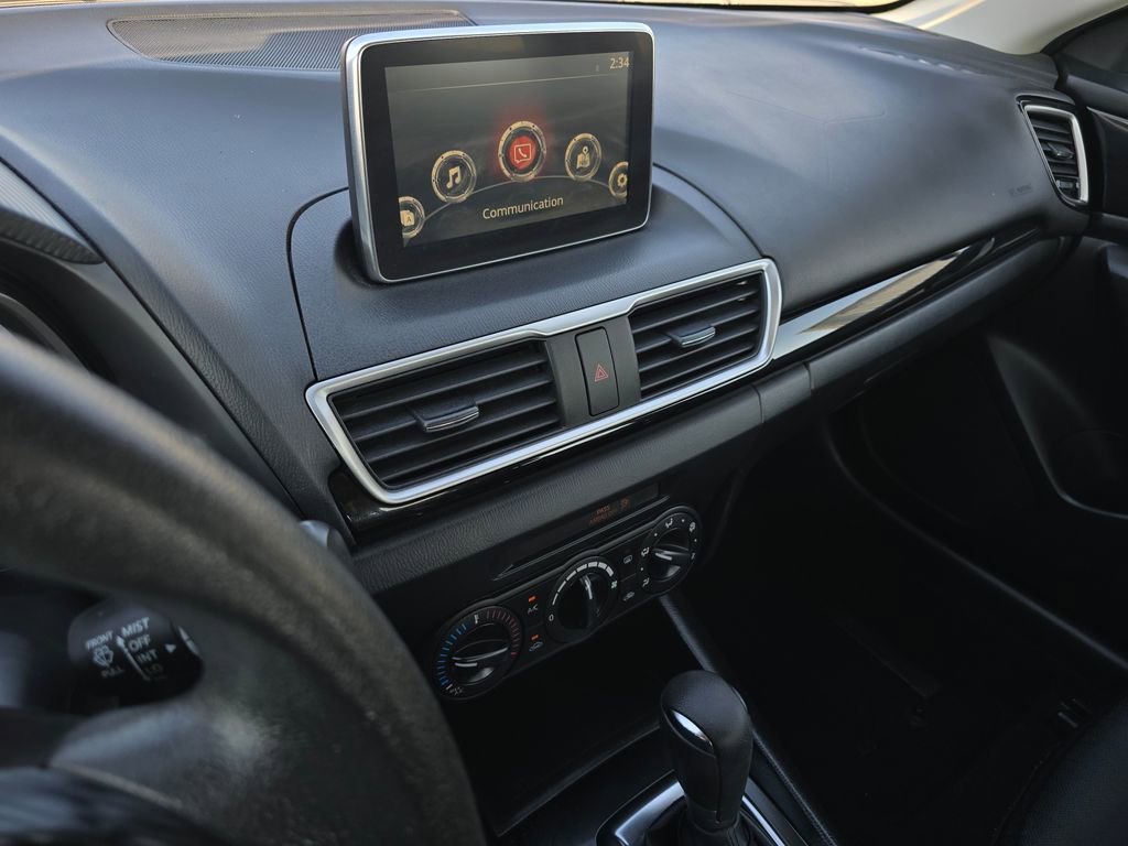 Used 2015 MAZDA MAZDA3 i Sport image 23